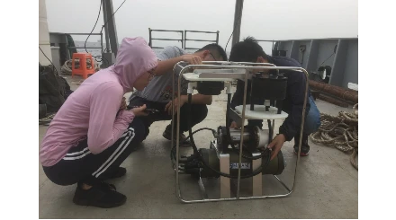 浅海