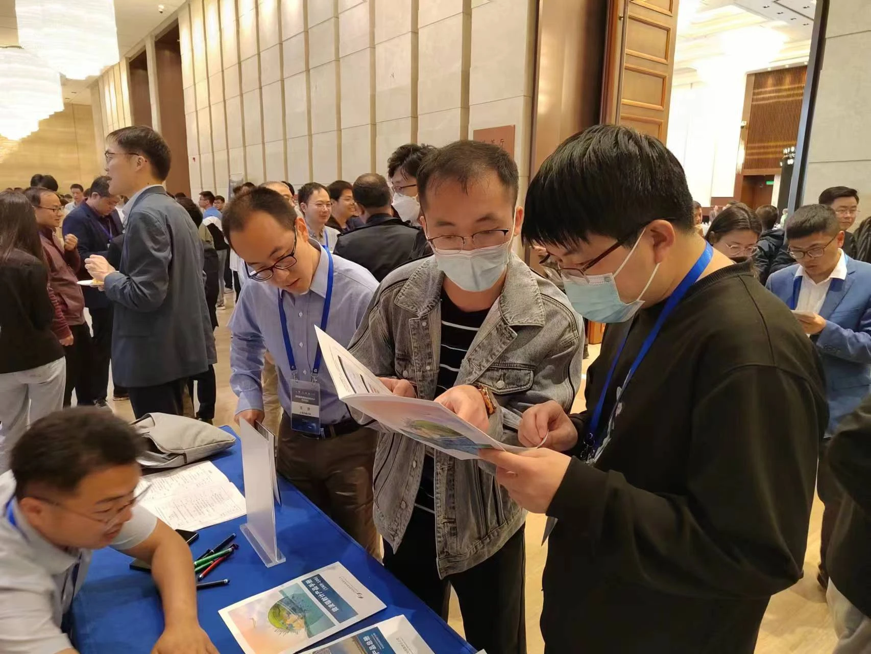 微信图片_20230512135917.webp 微信图片_20230512135917.webp